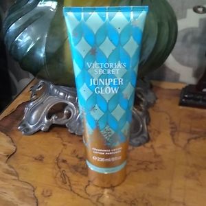 Victoria's Secret Juniper Glow Fragrance Lotion